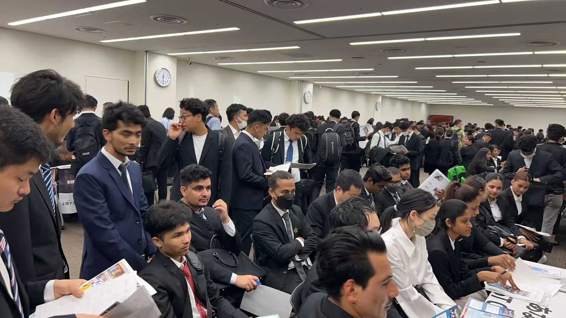 21世纪佳益出国留学 21世纪佳益出国留学