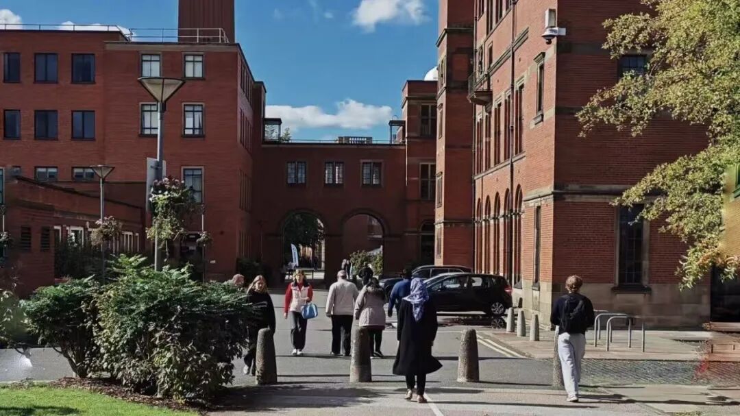 伯明翰大学 伯明翰大学