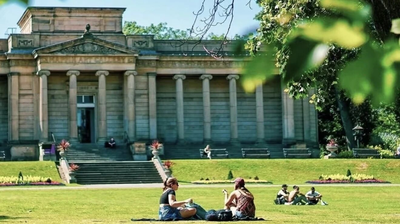 谢菲尔德大学 谢菲尔德大学